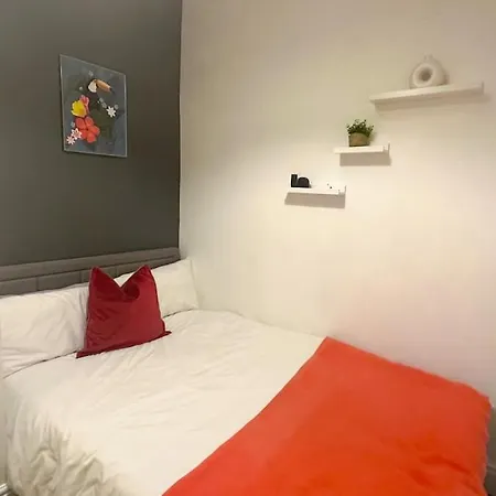 Haywra Lt By Furnished - Location - Rare Free Parking - Family Relocation - Business Appartement