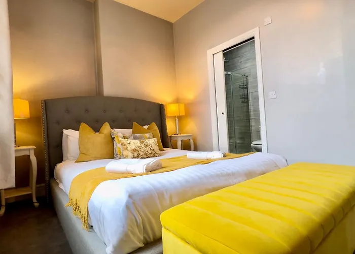 Appartement Haywra Lt By Furnished - Location - Rare Free Parking - Family Relocation - Business