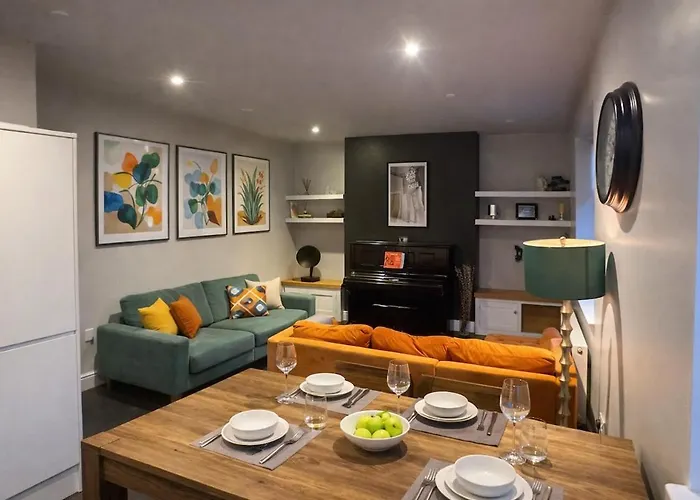 Haywra Lt By Furnished - Location - Rare Free Parking - Family Relocation - Business Lägenhet